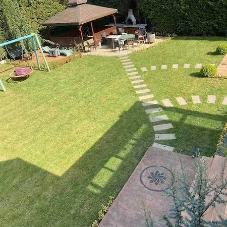 别墅 Tuzlada Ferah Alani Havuz,bahce Ve Tuem Rahatliklar Kisiye Oezel Alan